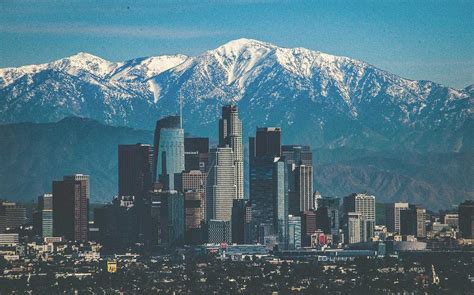 List of tallest buildings in Los Angeles .